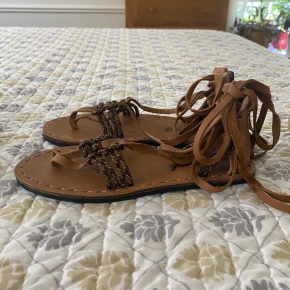 Free People Leather La Jolla Wrap Gladiator Sandal, Tan, Size 37 (US 6.5) - Picture 3 of 6
